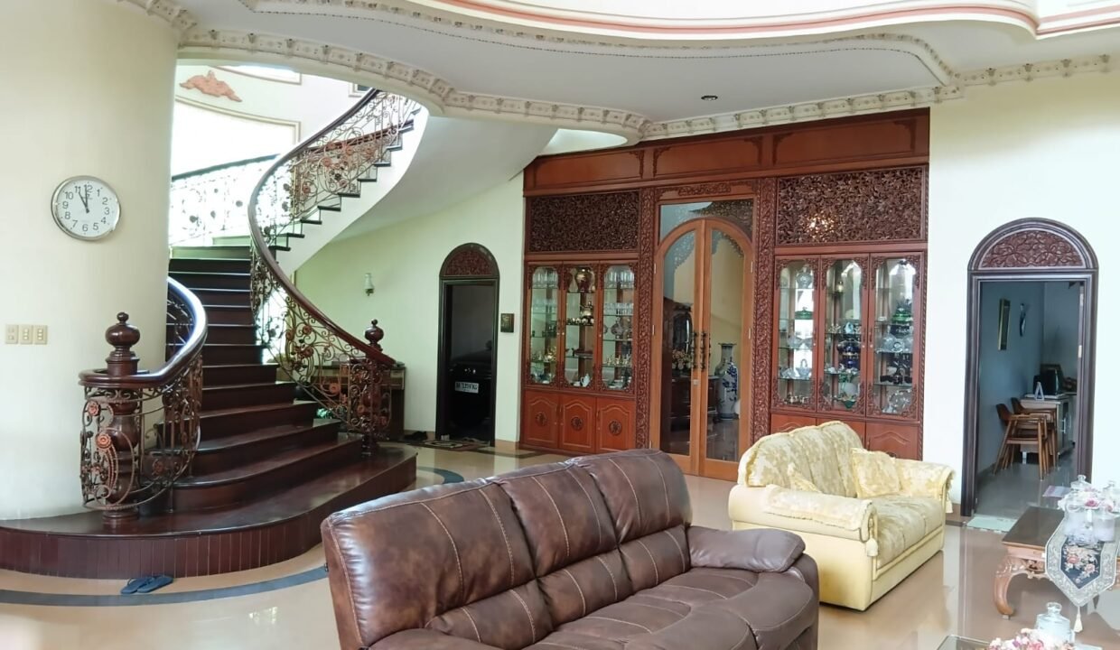 WhatsApp Image 2026-04-13 at 12.34.08 PM (1)